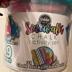 Sidewalk Chalk Activity Set by‎ Loddie Doddie  49 Pieces NEW (k/x)